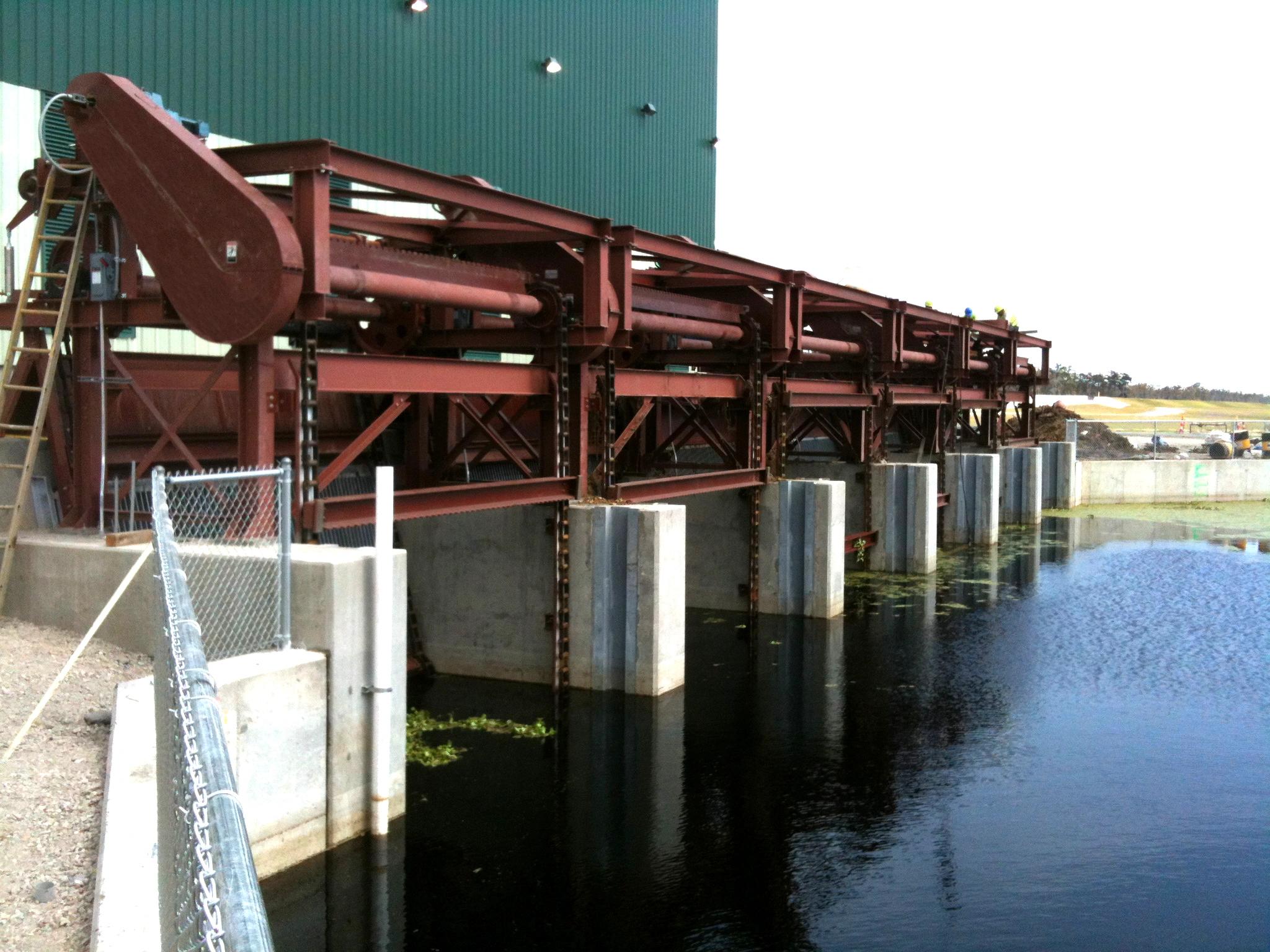 Wastewater Screens | Band, Rake & Reciprocating Screens | WSG ...